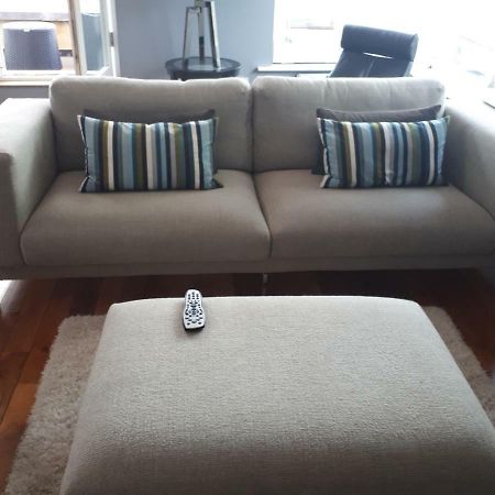 Luxurious Penthouse Apartment 1 , City Centre Килкени Екстериор снимка